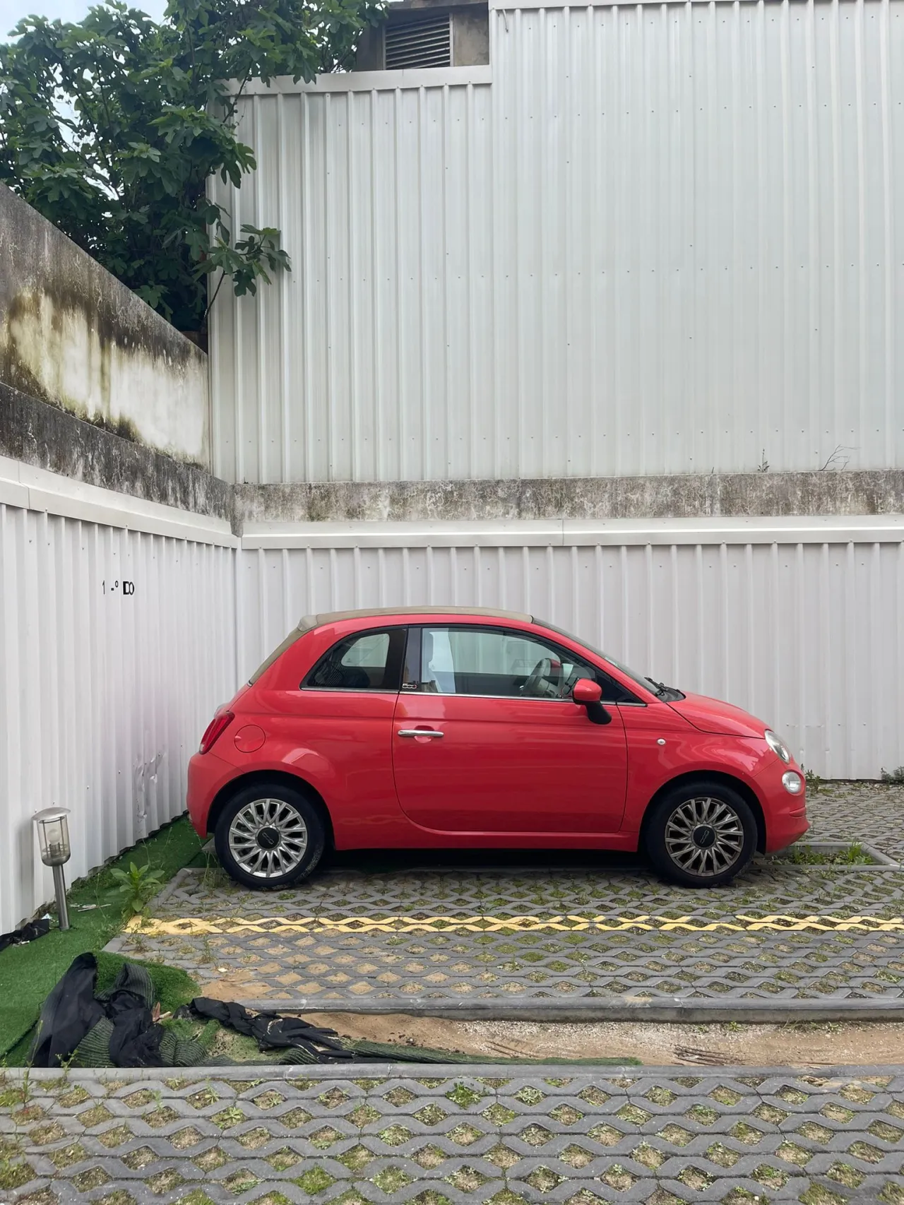 FIAT 500 1.2 CABRIO Stand Cavaleiro