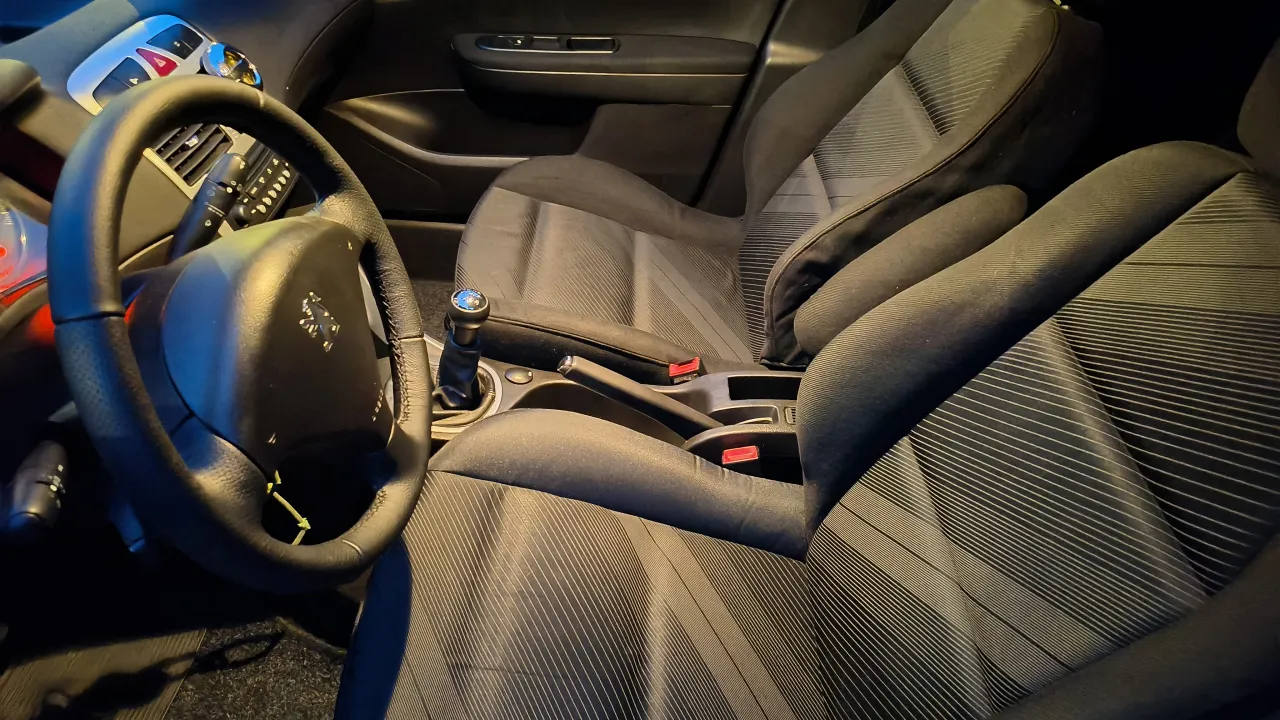 PEUGEOT 307  1.6 HDI Stand Cavaleiro