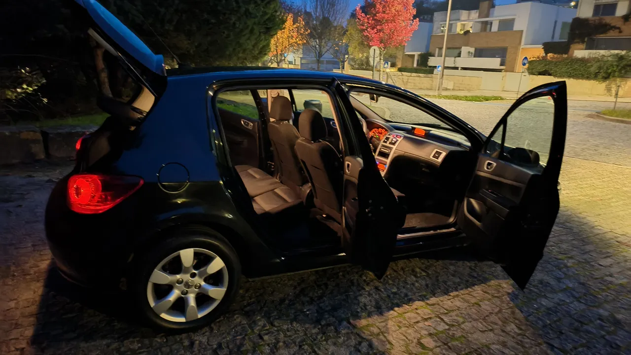 PEUGEOT 307  1.6 HDI Stand Cavaleiro