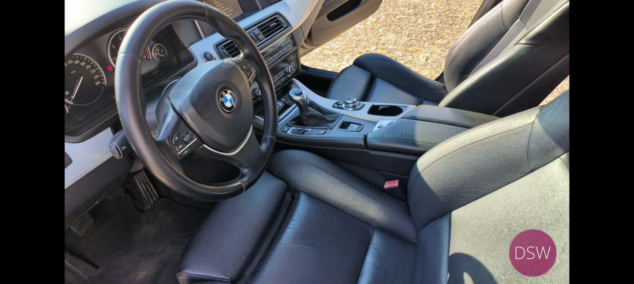 BMW 520D TOURING CAIXA MANUAL  184 CV Stand Cavaleiro