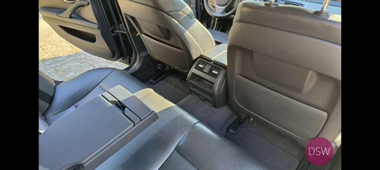 BMW 520D TOURING CAIXA MANUAL  184 CV Stand Cavaleiro