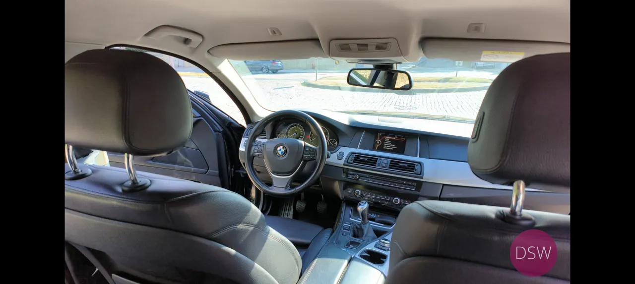 BMW 520D TOURING CAIXA MANUAL  184 CV Stand Cavaleiro