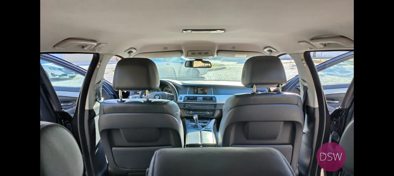 BMW 520D TOURING CAIXA MANUAL  184 CV Stand Cavaleiro