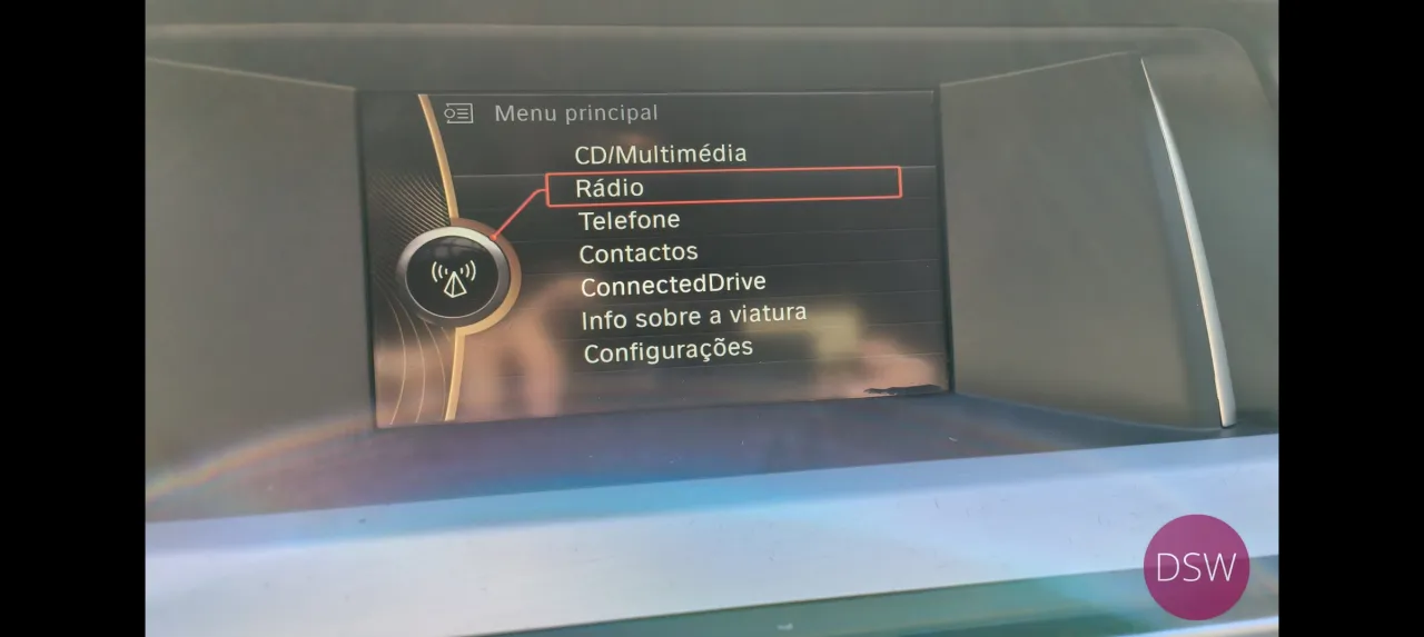 BMW 520D TOURING CAIXA MANUAL  184 CV Stand Cavaleiro