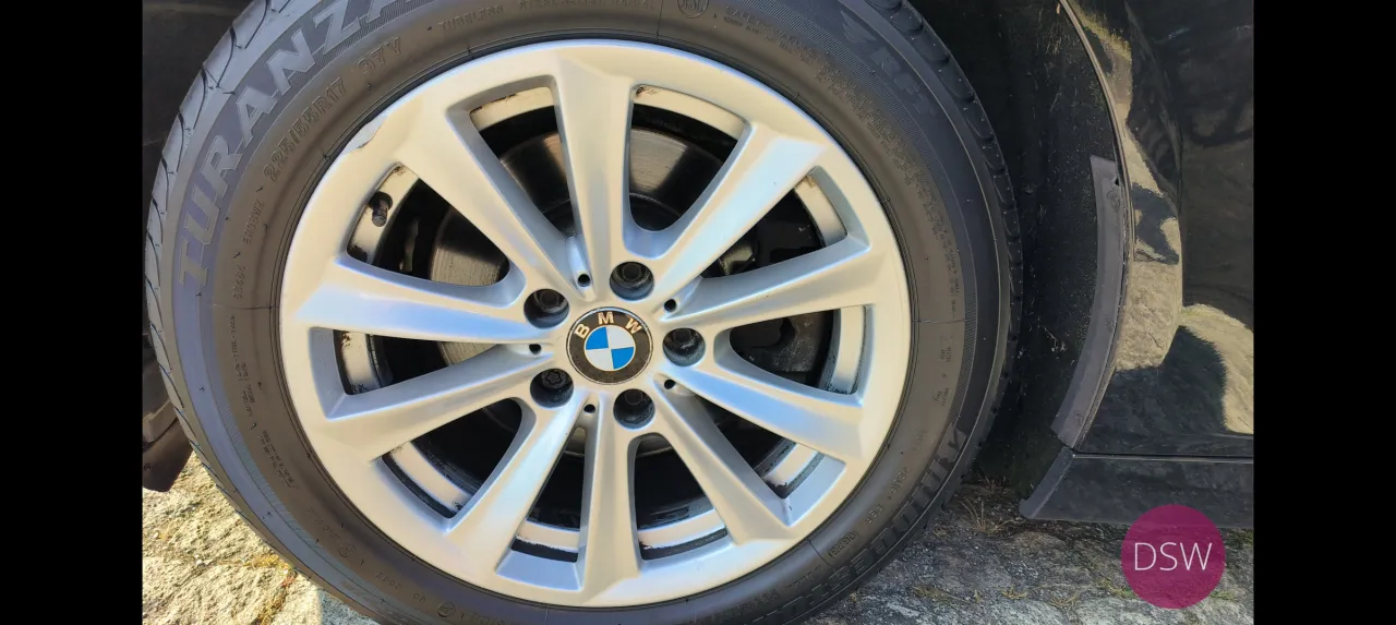 BMW 520D TOURING CAIXA MANUAL  184 CV Stand Cavaleiro