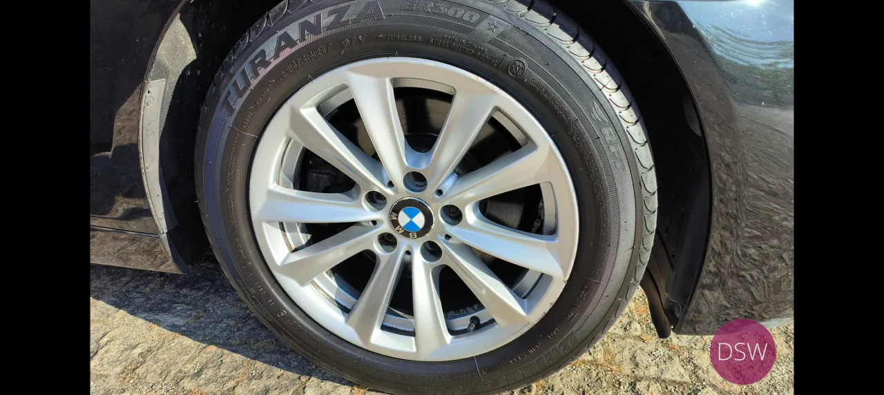 BMW 520D TOURING CAIXA MANUAL  184 CV Stand Cavaleiro