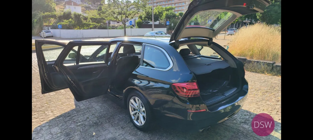 BMW 520D TOURING CAIXA MANUAL  184 CV Stand Cavaleiro