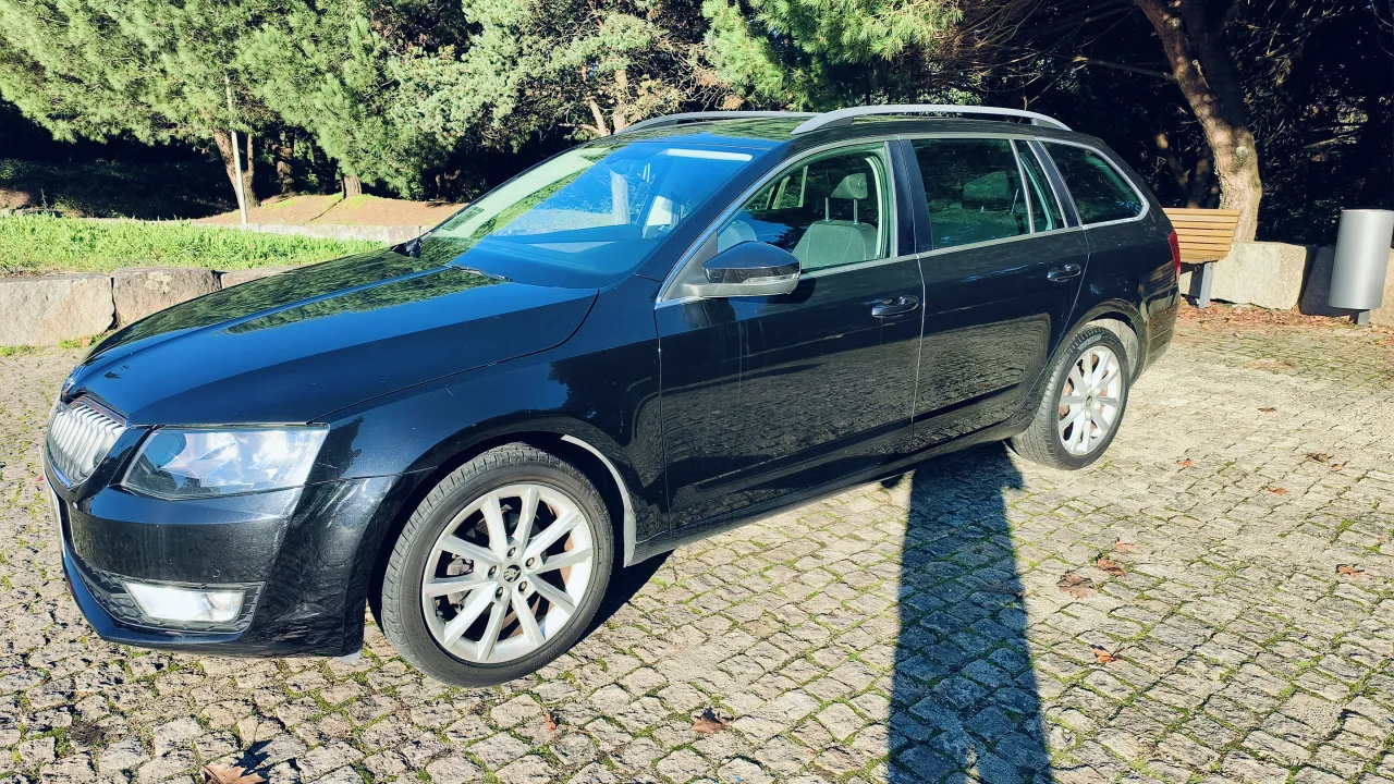 Skoda Octavia Stand Cavaleiro