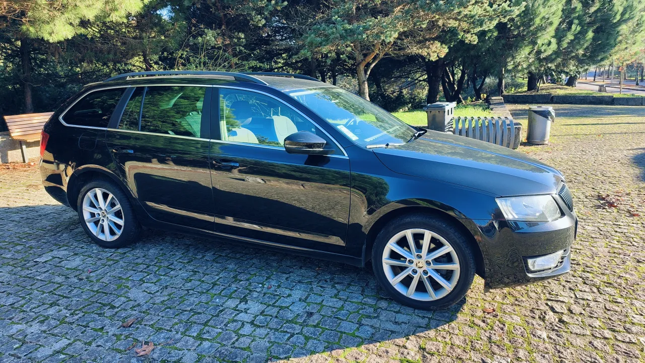 Skoda Octavia Stand Cavaleiro