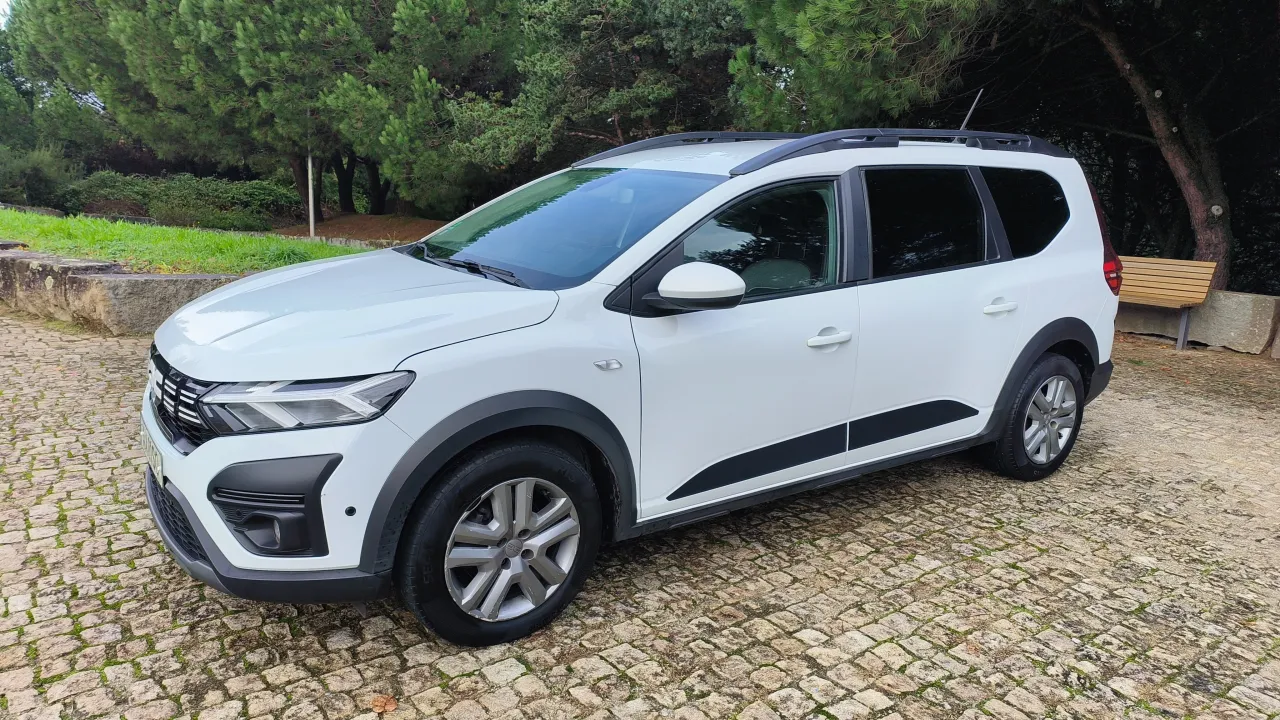 Dacia Jogger Bifuel 1.0 7-Lugares Stand Cavaleiro