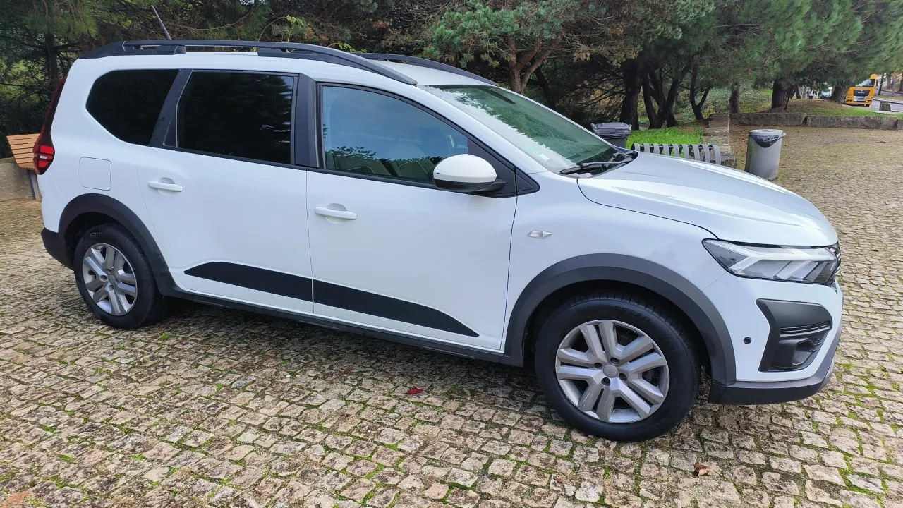 Dacia Jogger Bifuel 1.0 7-Lugares Stand Cavaleiro