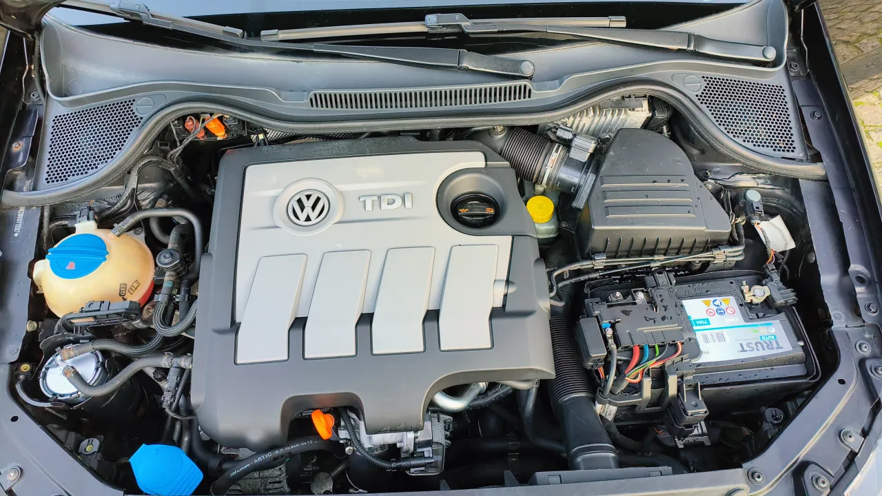 Vw Polo 1.6 TDI BLUEMOTION Stand Cavaleiro